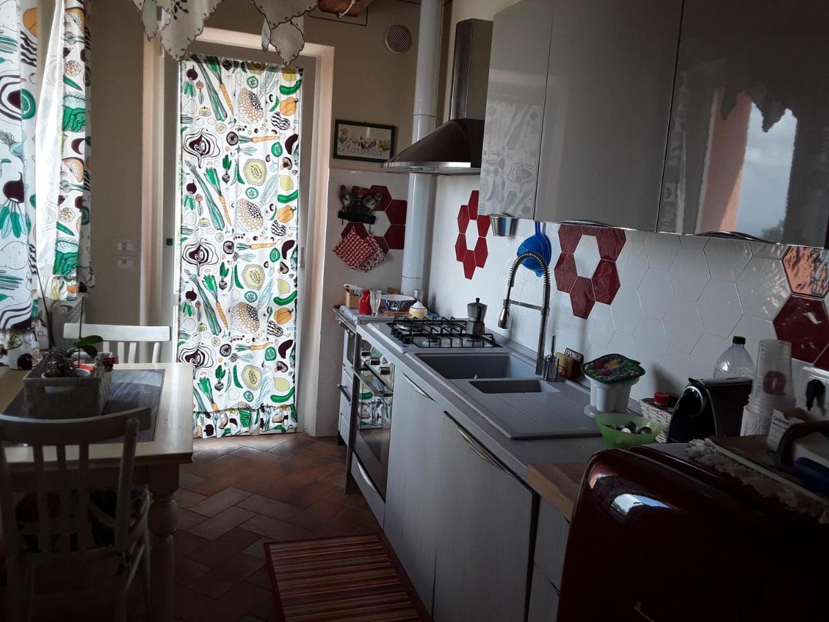 Villa Rossana Sassofortino エクステリア 写真