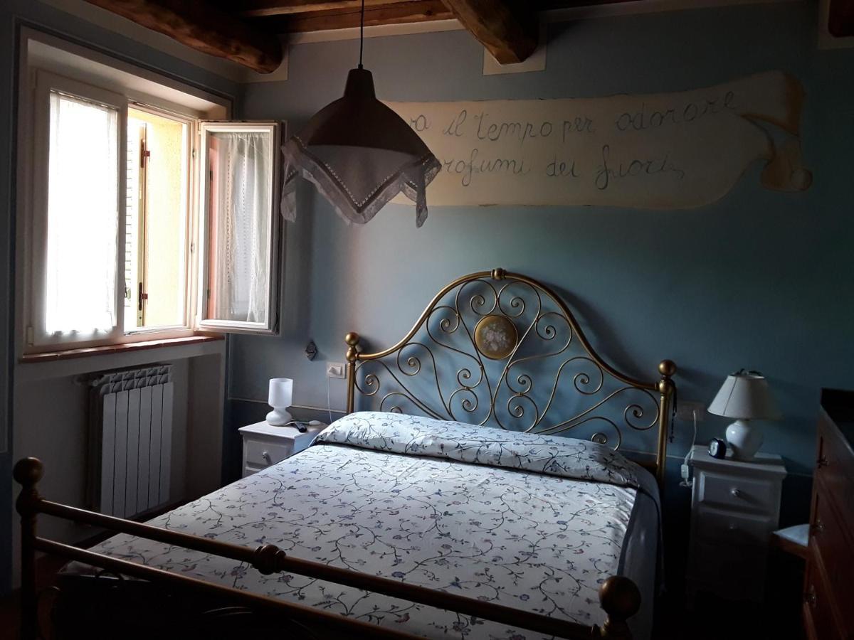 Villa Rossana Sassofortino エクステリア 写真
