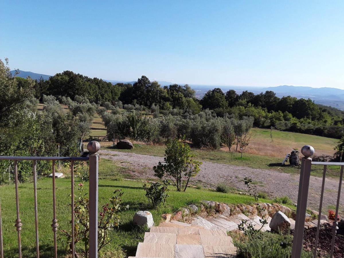 Villa Rossana Sassofortino エクステリア 写真
